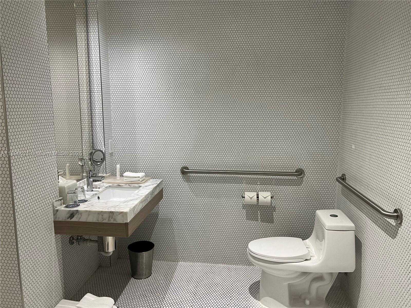 Small Image of 801 SOUTH MIAMI AVE #209, Miami Number 7