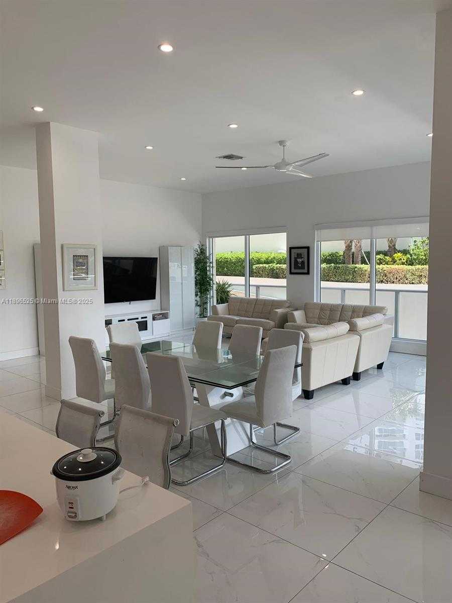 Small Image of 2751 SOUTH OCEAN DR #208N, Hollywood Number 10