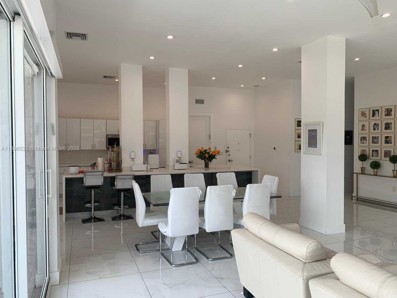 Small Image of 2751 SOUTH OCEAN DR #208N, Hollywood Number 17