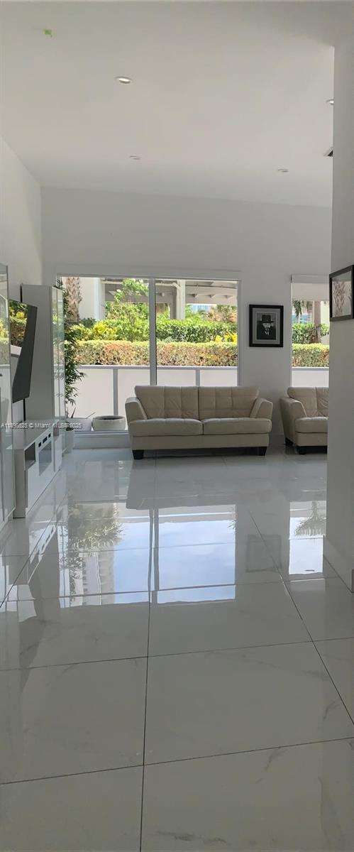 Small Image of 2751 SOUTH OCEAN DR #208N, Hollywood Number 23