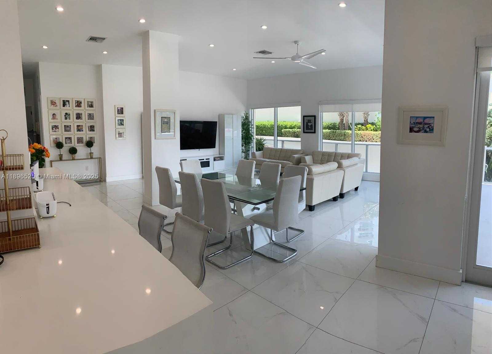Small Image of 2751 SOUTH OCEAN DR #208N, Hollywood Number 26
