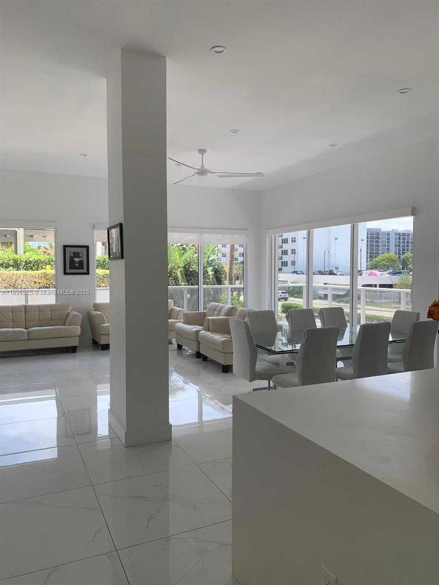 Small Image of 2751 SOUTH OCEAN DR #208N, Hollywood Number 34