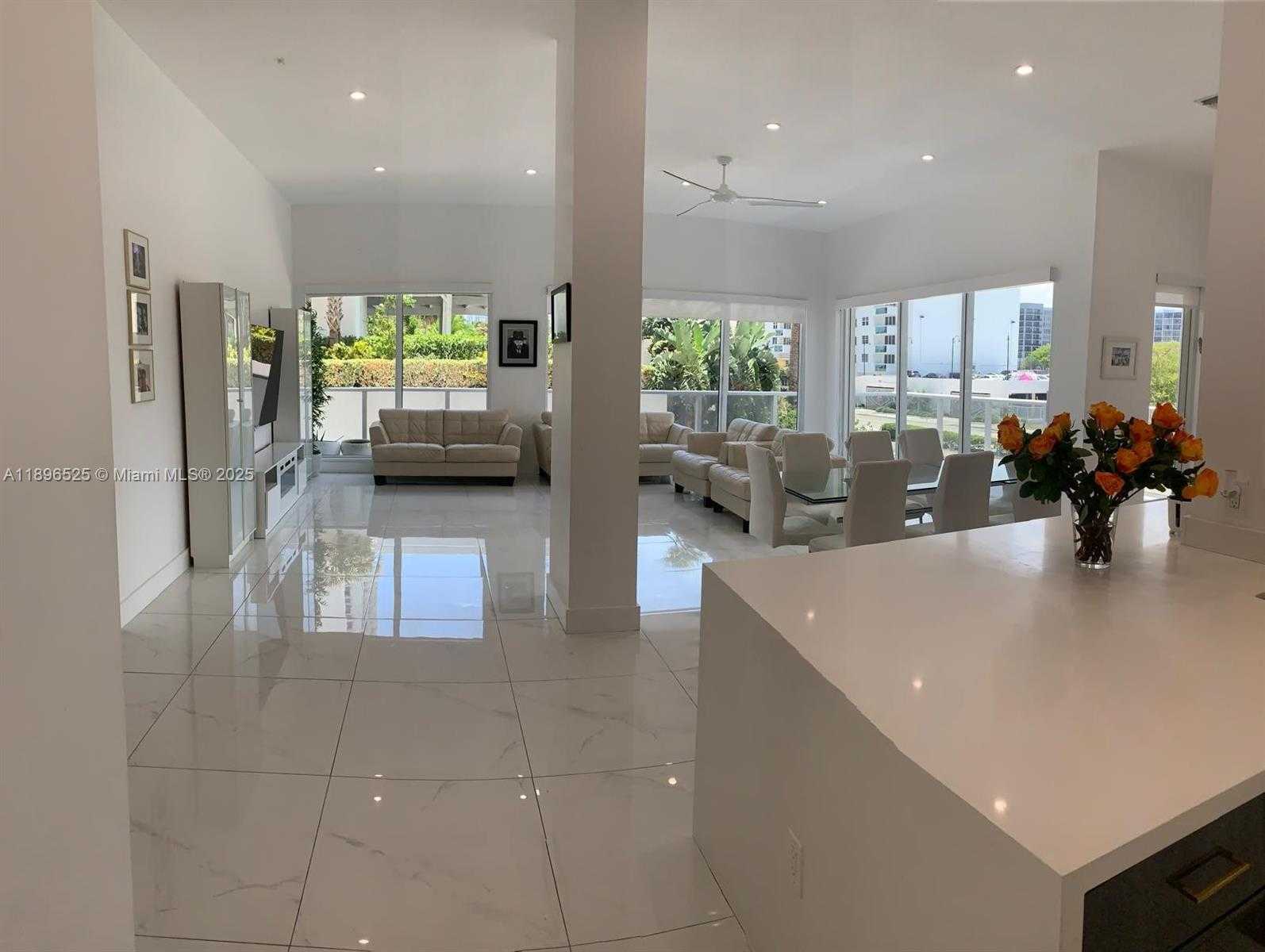 Small Image of 2751 SOUTH OCEAN DR #208N, Hollywood Number 5