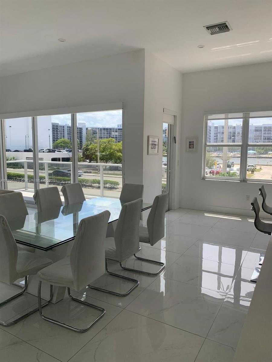 Small Image of 2751 SOUTH OCEAN DR #208N, Hollywood Number 52