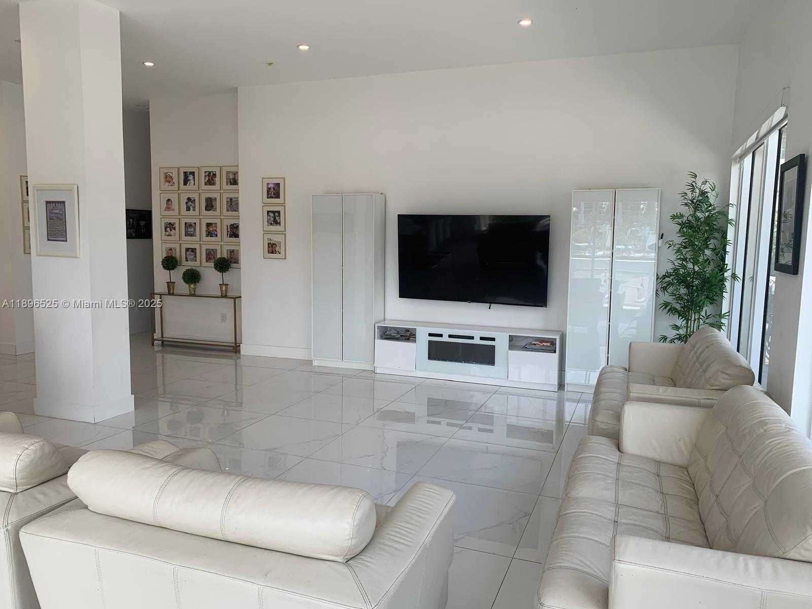 Small Image of 2751 SOUTH OCEAN DR #208N, Hollywood Number 65