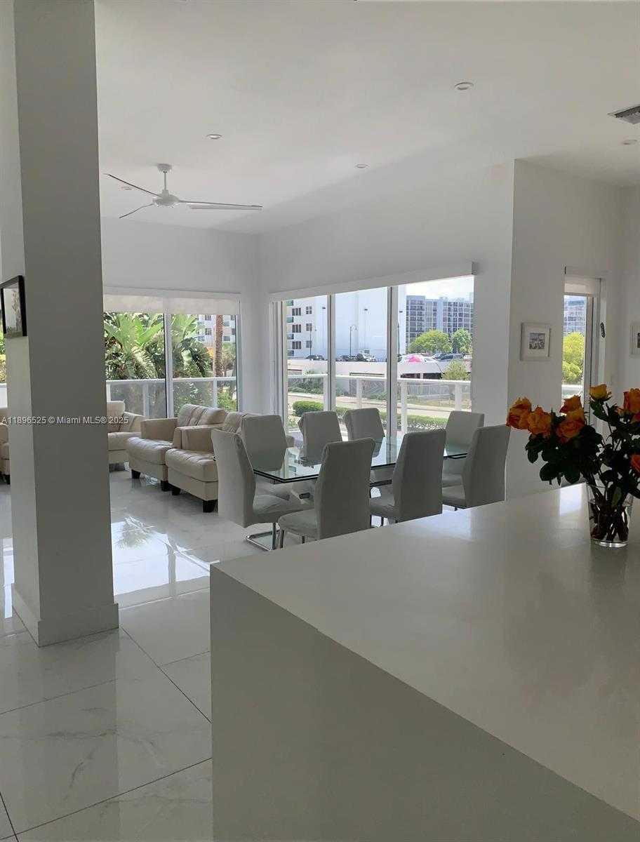 Small Image of 2751 SOUTH OCEAN DR #208N, Hollywood Number 66