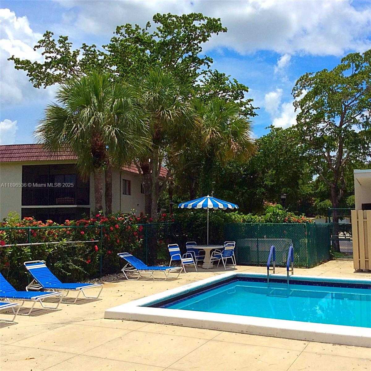 Small Image of 16168 LAUREL DR #201, Weston Number 15