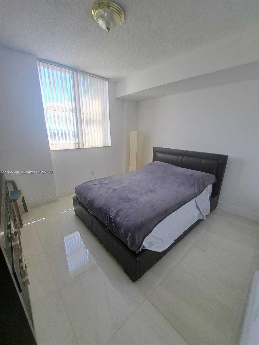 Small Image of 5077 NORTH WEST 7TH ST #PH17, Miami Number 3