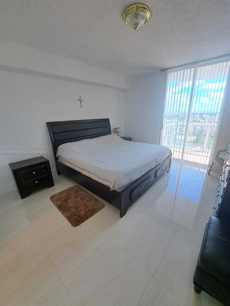 Small Image of 5077 NORTH WEST 7TH ST #PH17, Miami Number 6