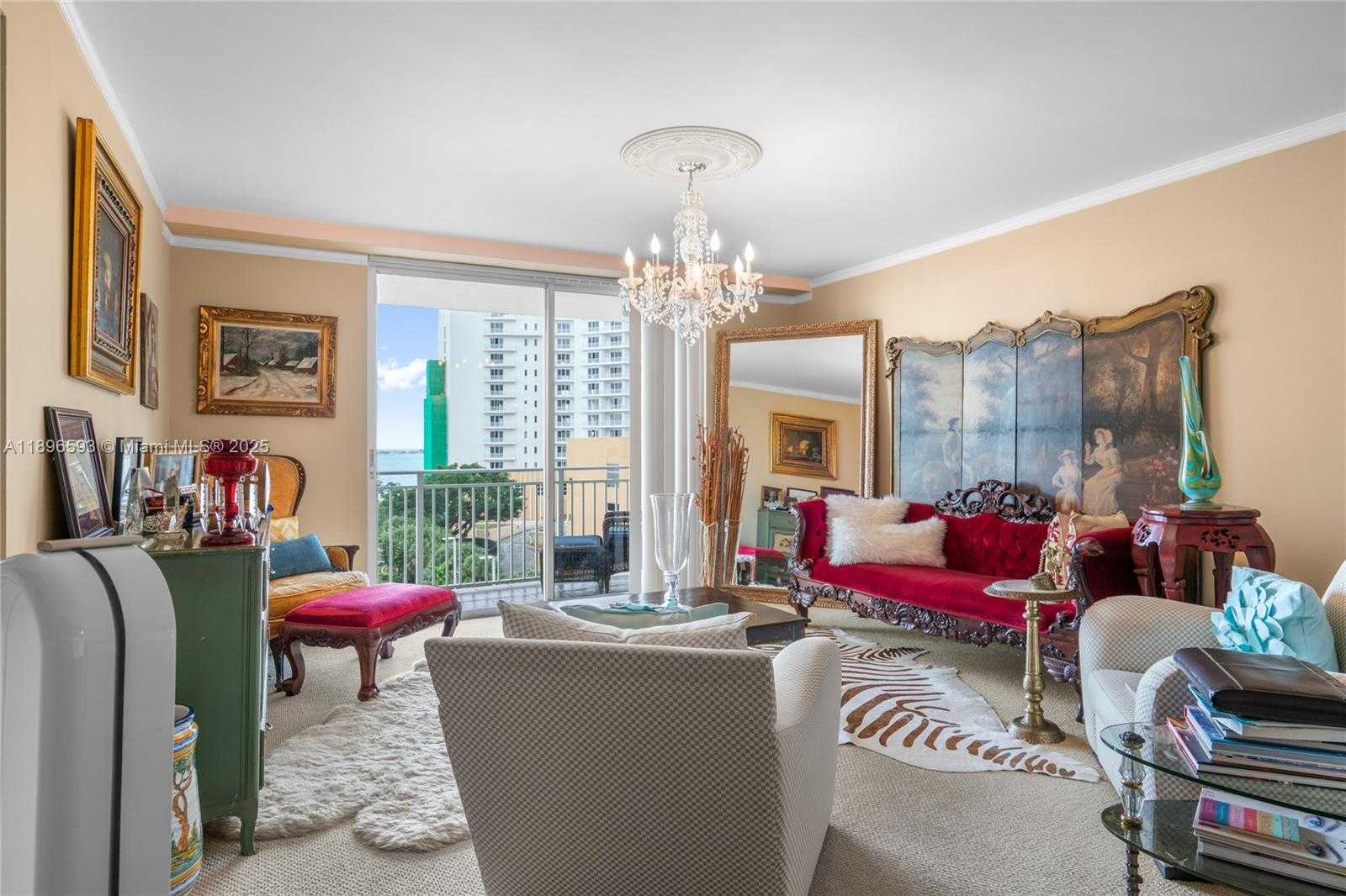 Small Image of 770 CLAUGHTON ISLAND DR #806, Miami Number 2