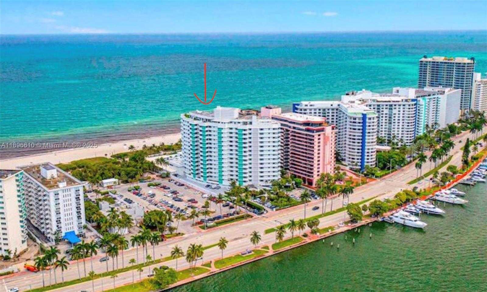Small Image of 5255 COLLINS AVE #11B, Miami Beach Number 3
