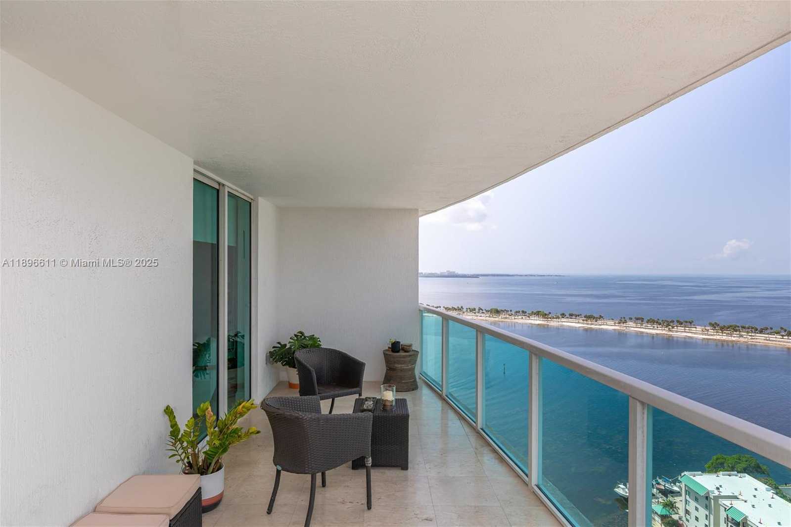 Small Image of 2101 BRICKELL AVE #2409, Miami Number 16