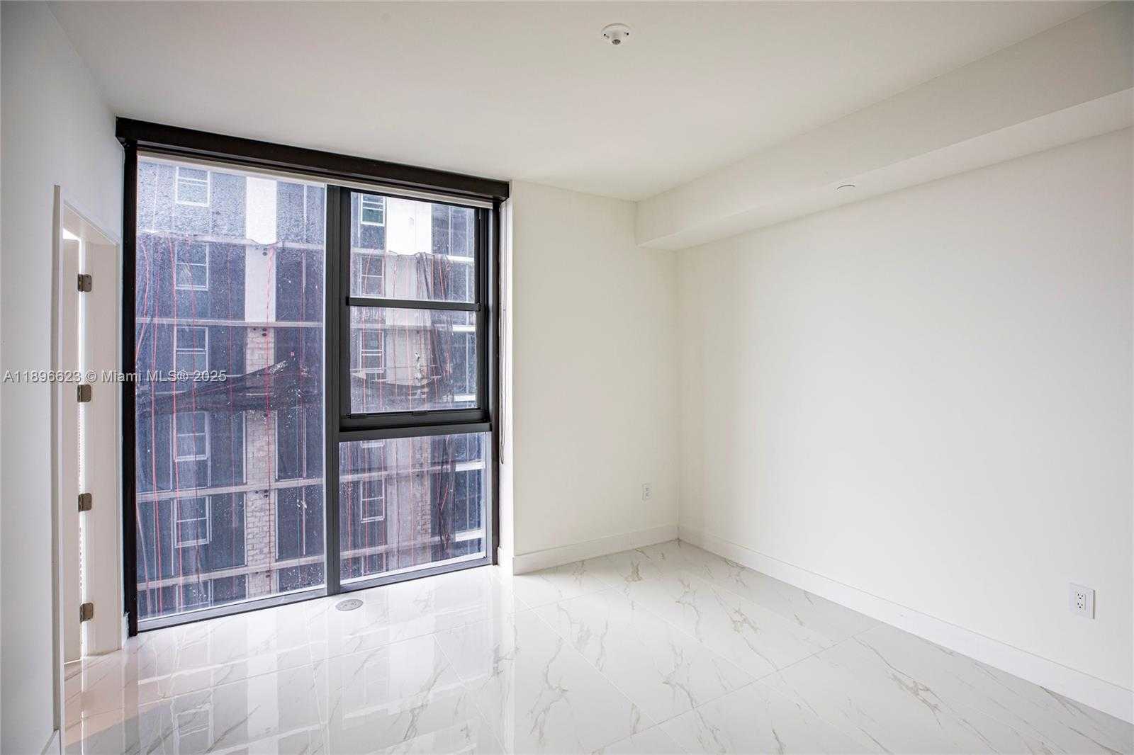 Small Image of 700 NORTH EAST 24TH ST #4401, Miami Number 10