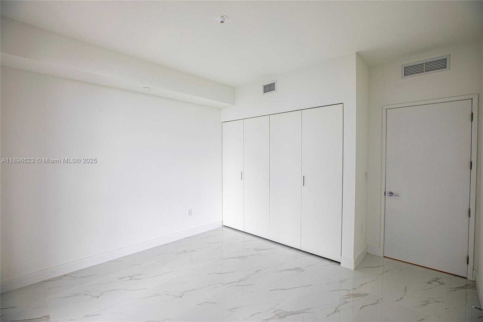 Small Image of 700 NORTH EAST 24TH ST #4401, Miami Number 11
