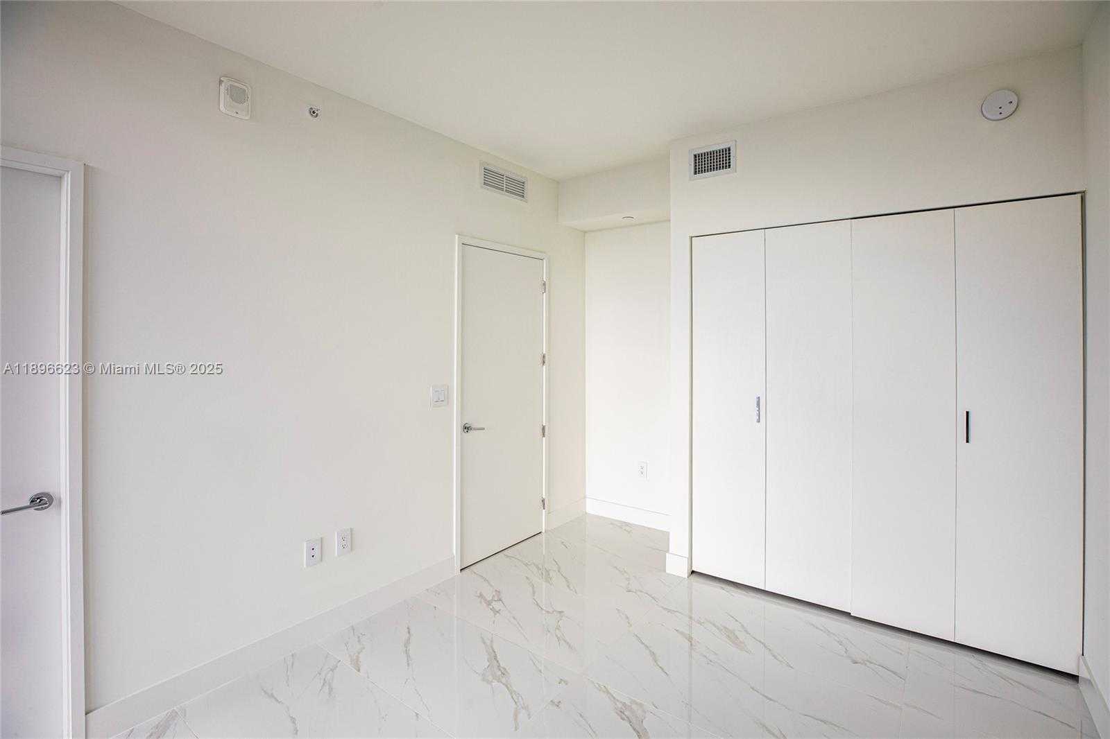 Small Image of 700 NORTH EAST 24TH ST #4401, Miami Number 14