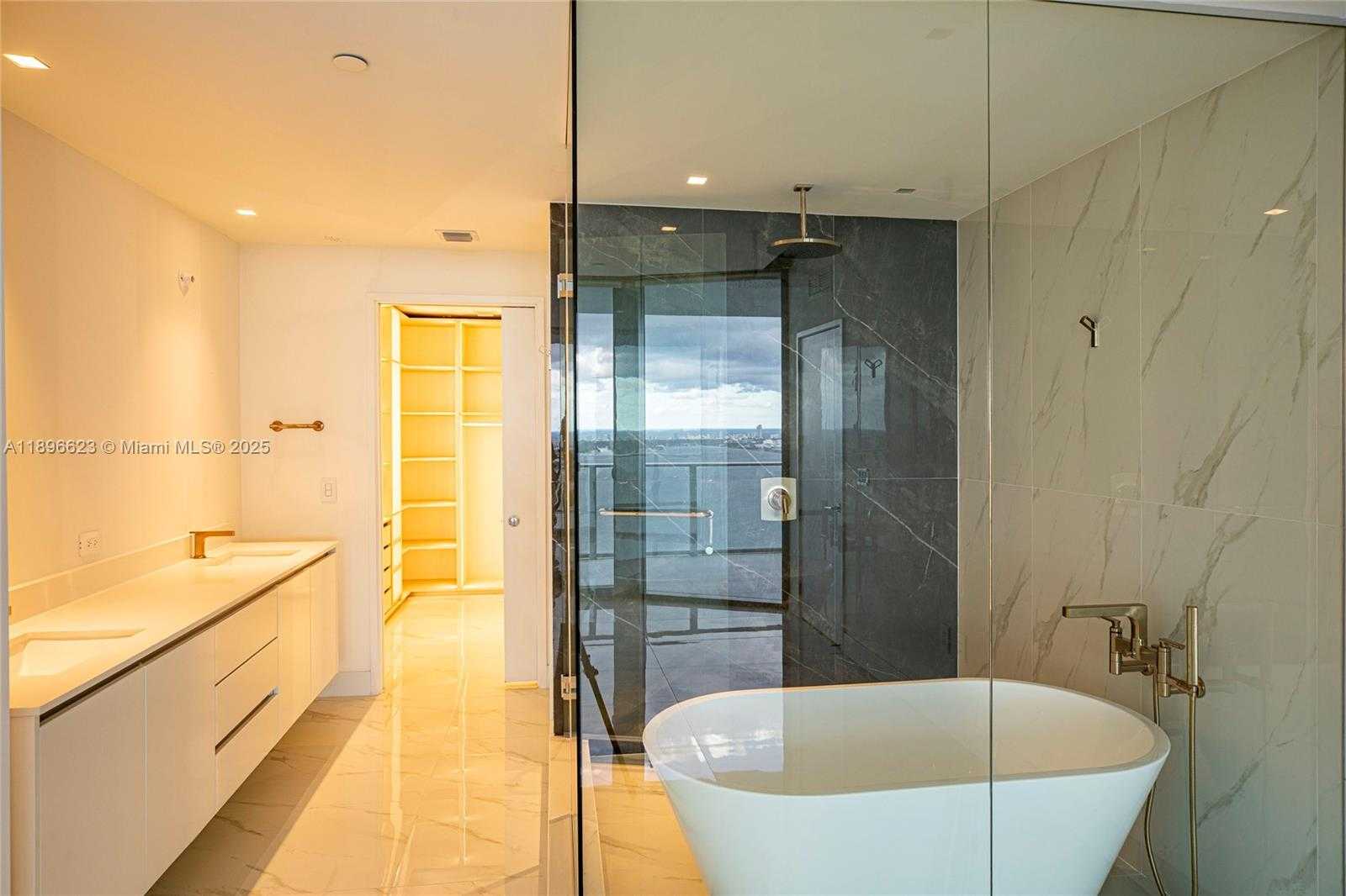 Small Image of 700 NORTH EAST 24TH ST #4401, Miami Number 20