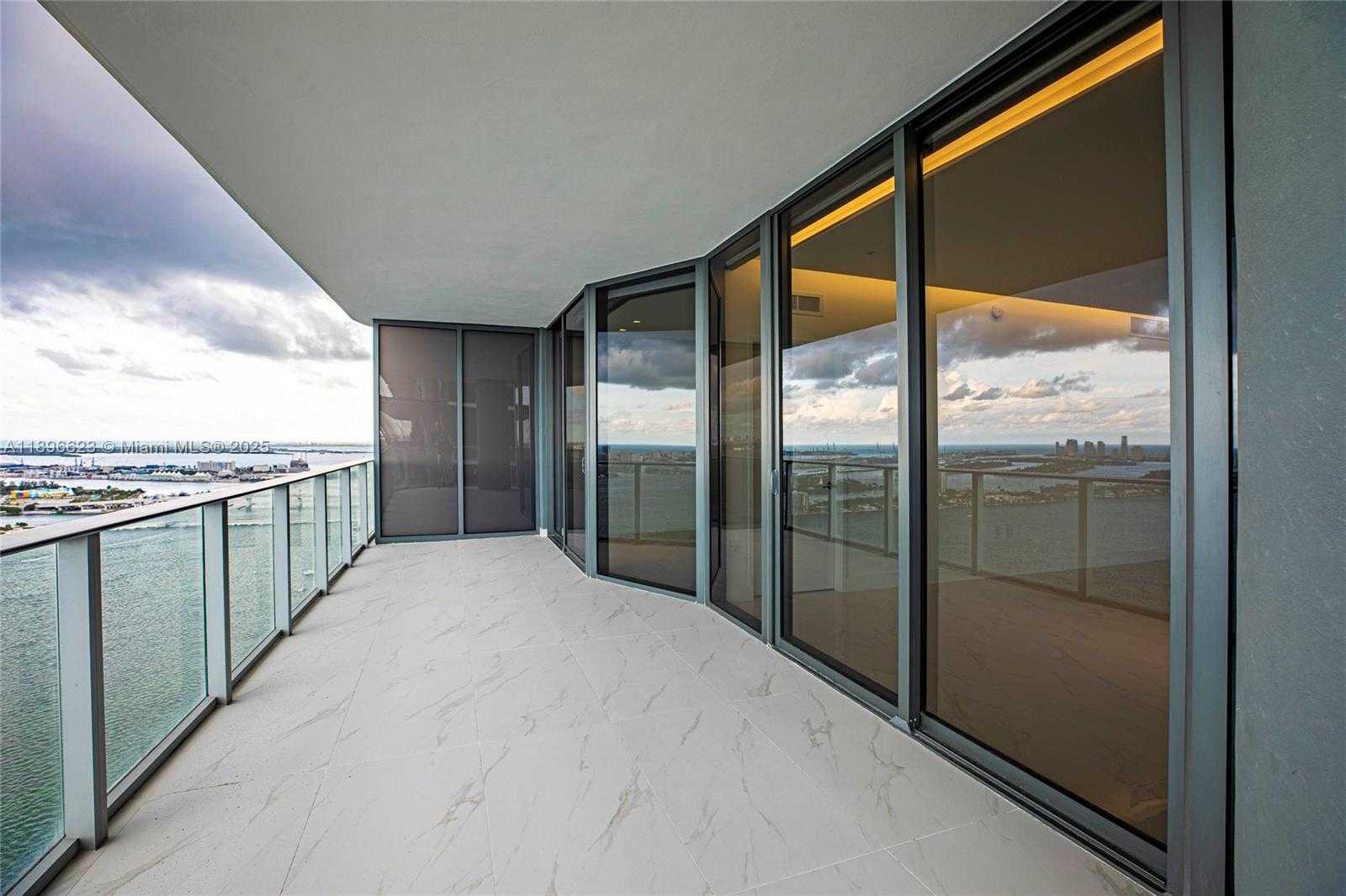 Small Image of 700 NORTH EAST 24TH ST #4401, Miami Number 30