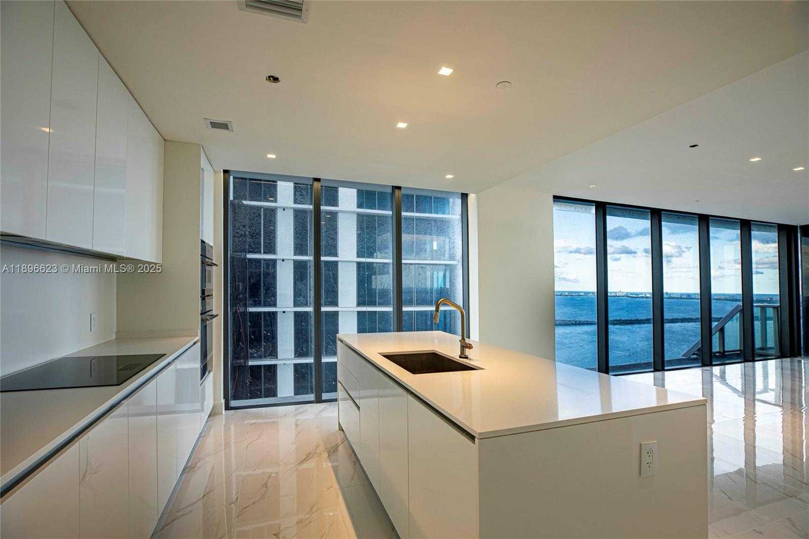 Small Image of 700 NORTH EAST 24TH ST #4401, Miami Number 34