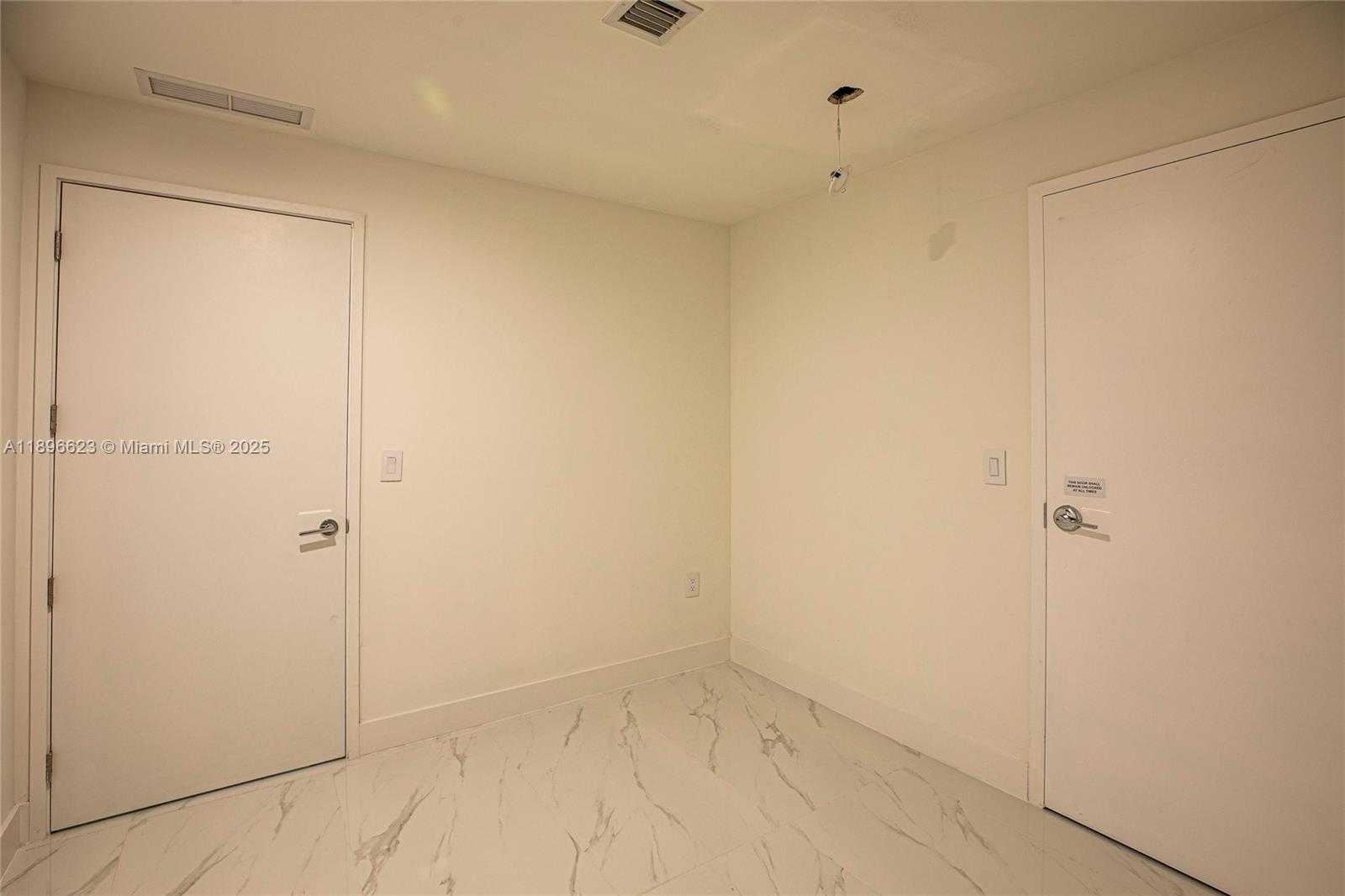 Small Image of 700 NORTH EAST 24TH ST #4401, Miami Number 38