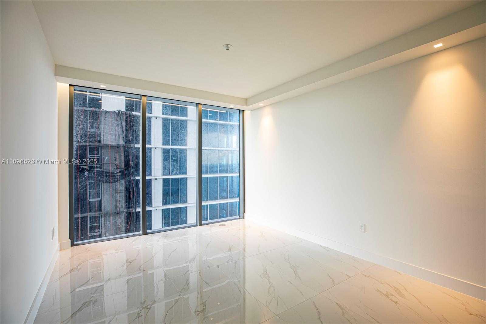 Small Image of 700 NORTH EAST 24TH ST #4401, Miami Number 39