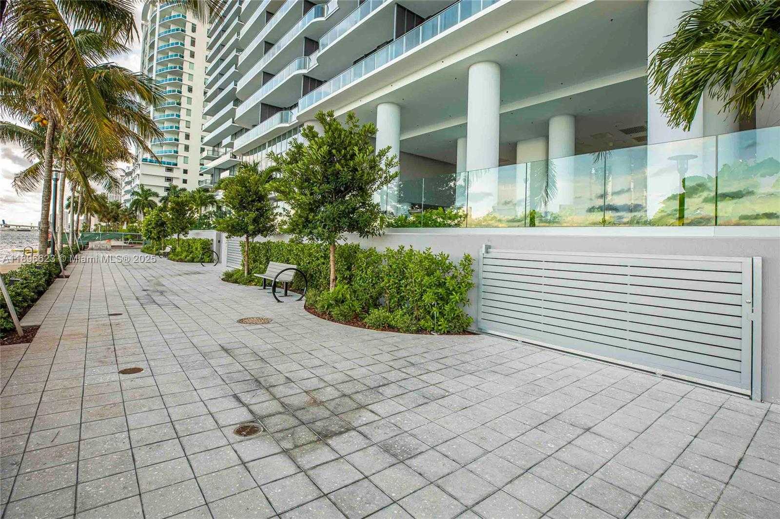 Small Image of 700 NORTH EAST 24TH ST #4401, Miami Number 54