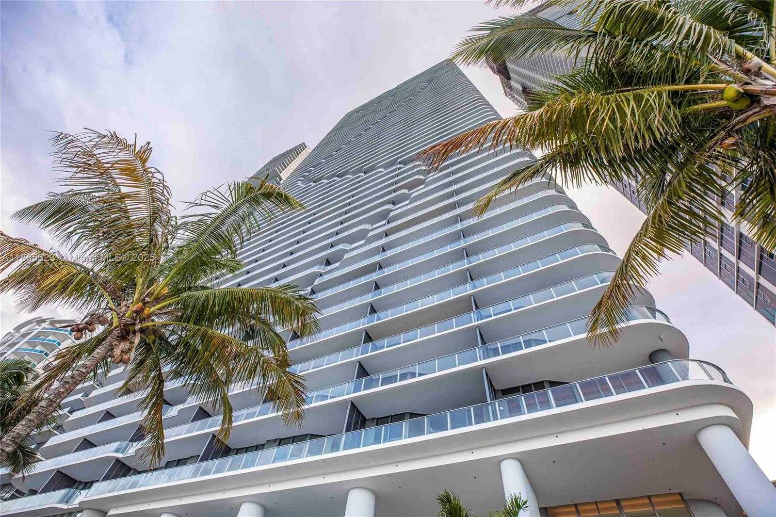 Small Image of 700 NORTH EAST 24TH ST #4401, Miami Number 55