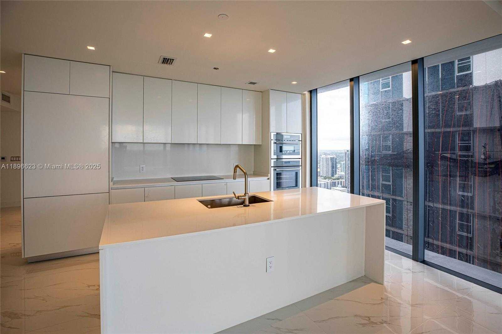 Small Image of 700 NORTH EAST 24TH ST #4401, Miami Number 6
