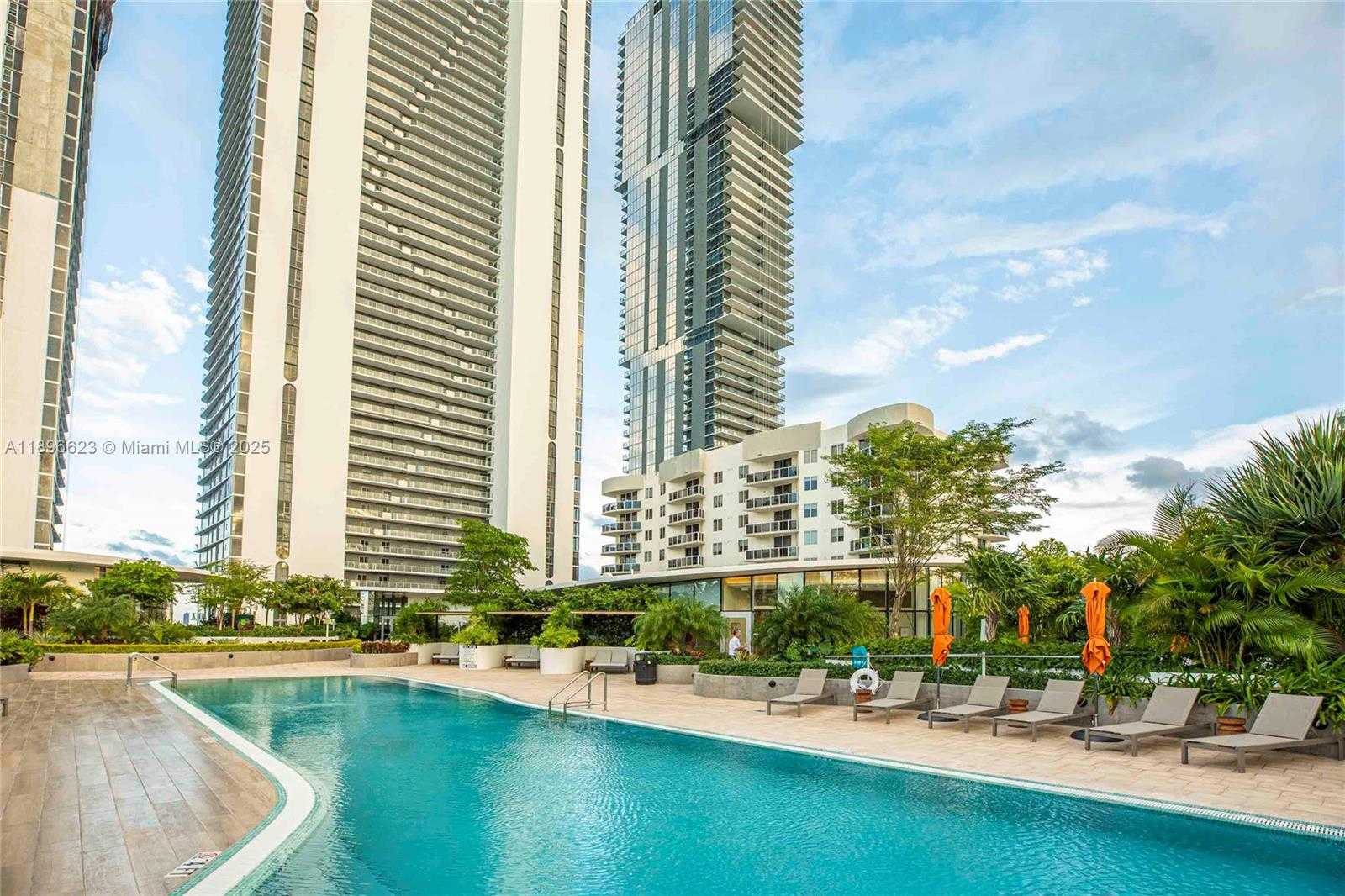 Small Image of 700 NORTH EAST 24TH ST #4401, Miami Number 69