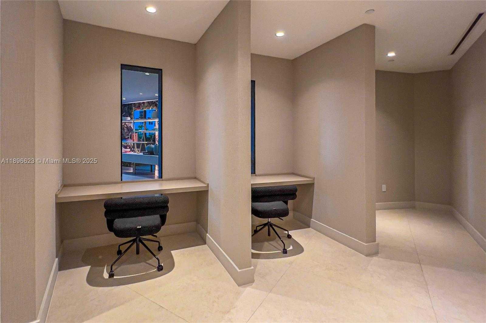 Small Image of 700 NORTH EAST 24TH ST #4401, Miami Number 94