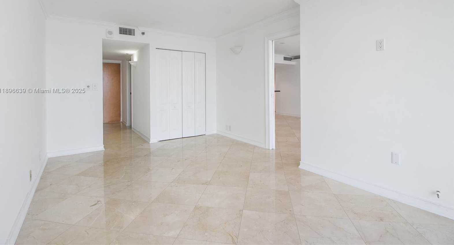 Small Image of 7601 EAST TREASURE DR #1219, North Bay Village Number 8