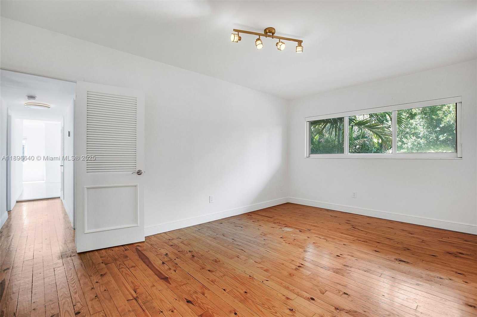 Small Image of 10110 WEST BAY HARBOR DR #4, Bay Harbor Islands Number 15
