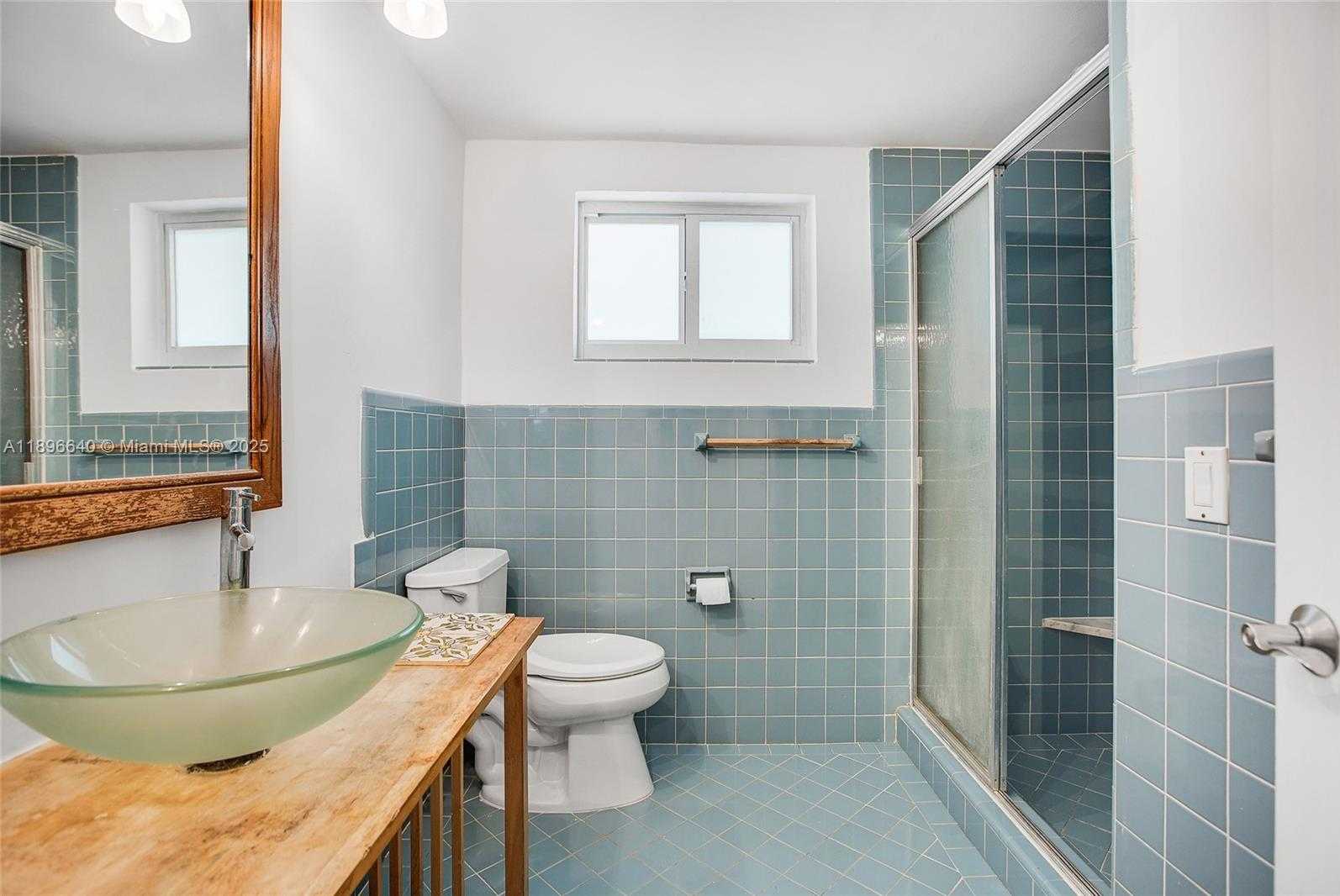 Small Image of 10110 WEST BAY HARBOR DR #4, Bay Harbor Islands Number 19