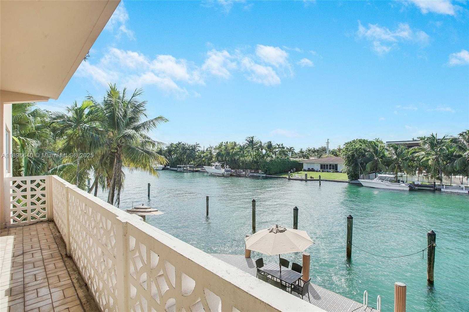 Small Image of 10110 WEST BAY HARBOR DR #4, Bay Harbor Islands Number 5