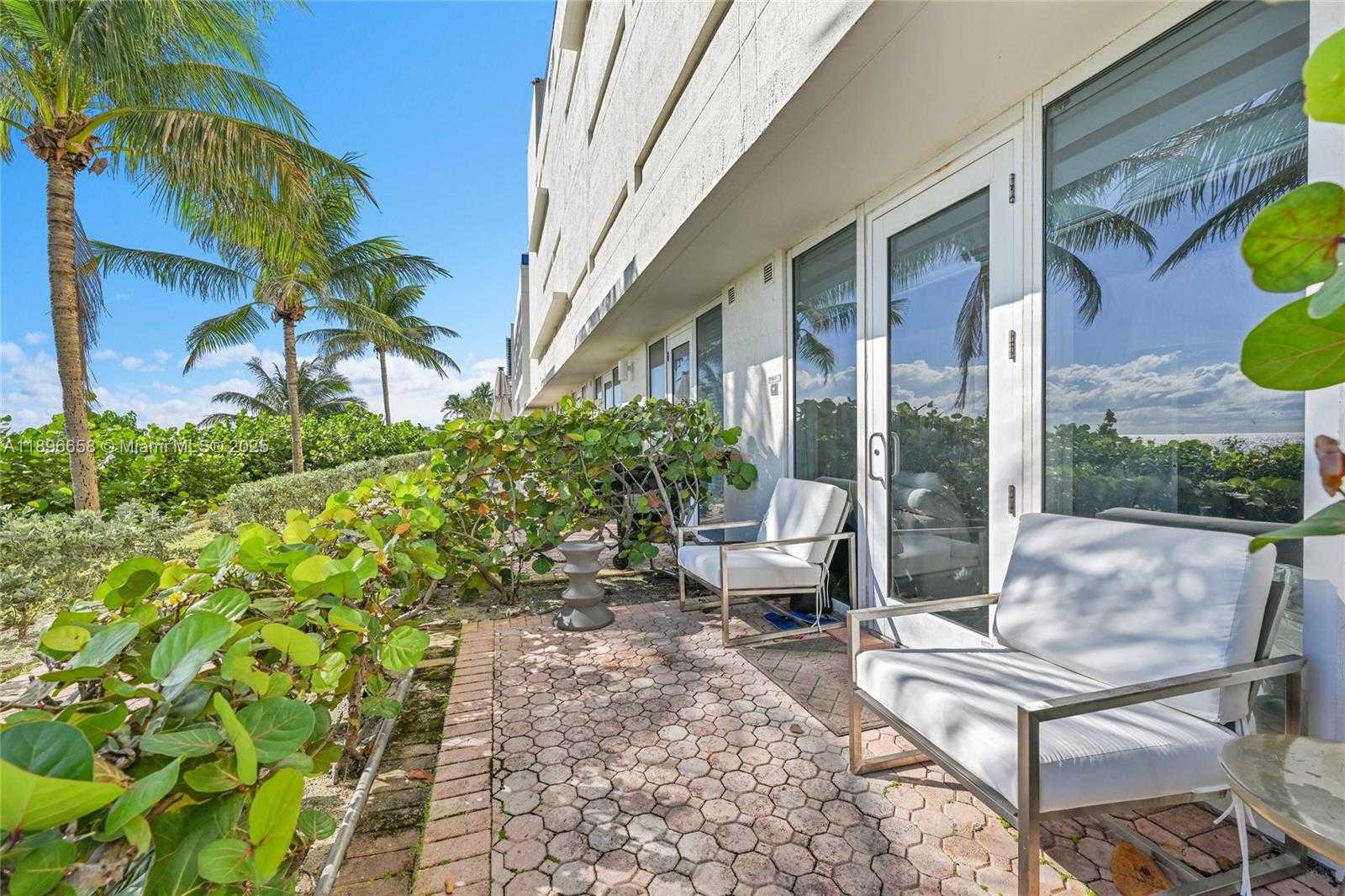 Small Image of 1800 OCEAN DR #207, Hallandale Beach Number 9