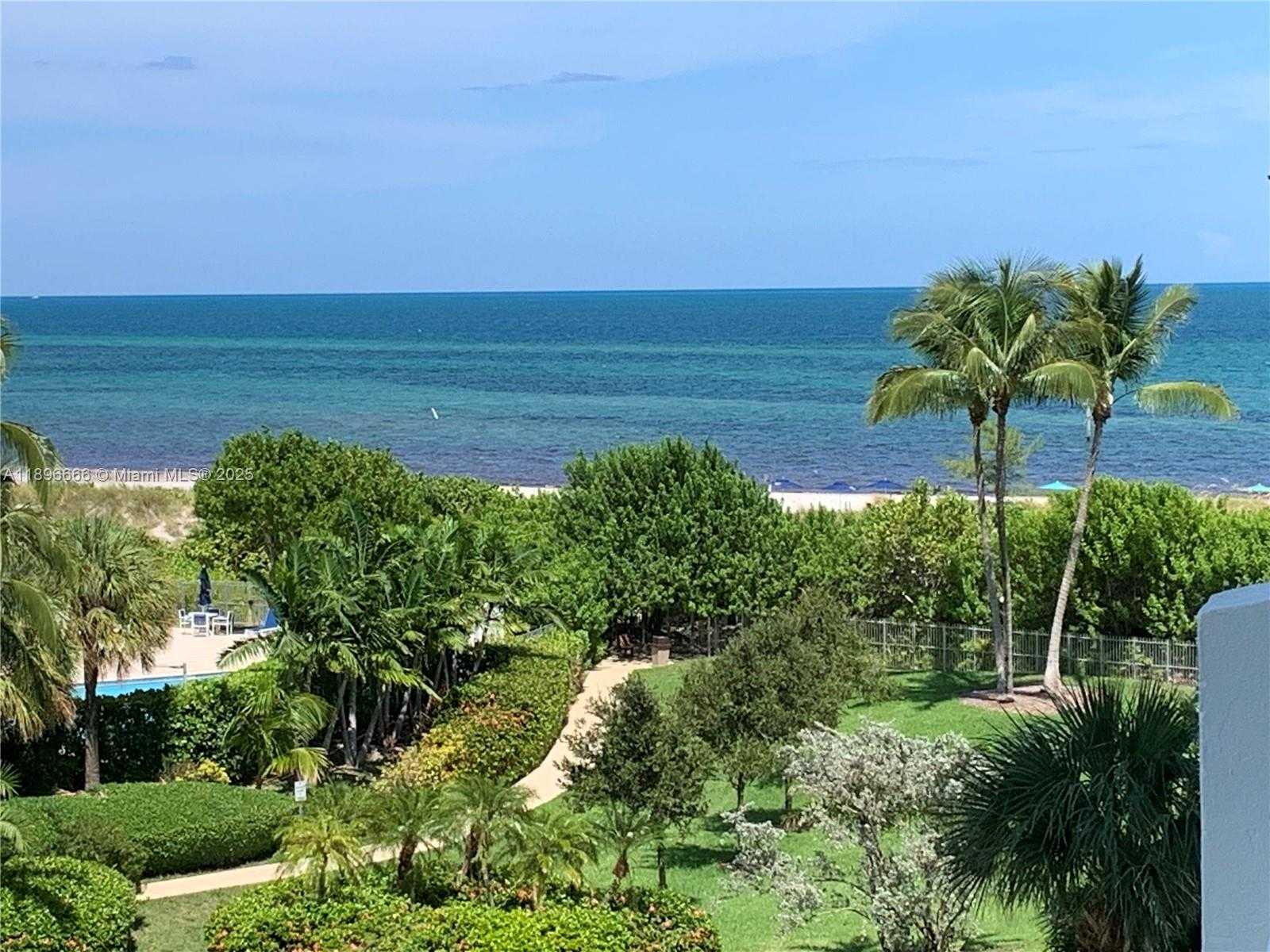 Small Image of 177 OCEAN LANE DR #208, Key Biscayne Number 8
