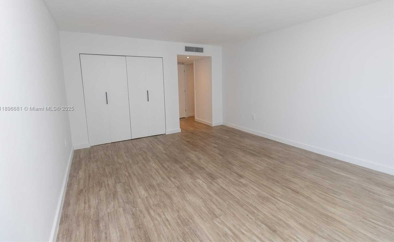 Small Image of 11 ISLAND AVE #1709, Miami Beach Number 13