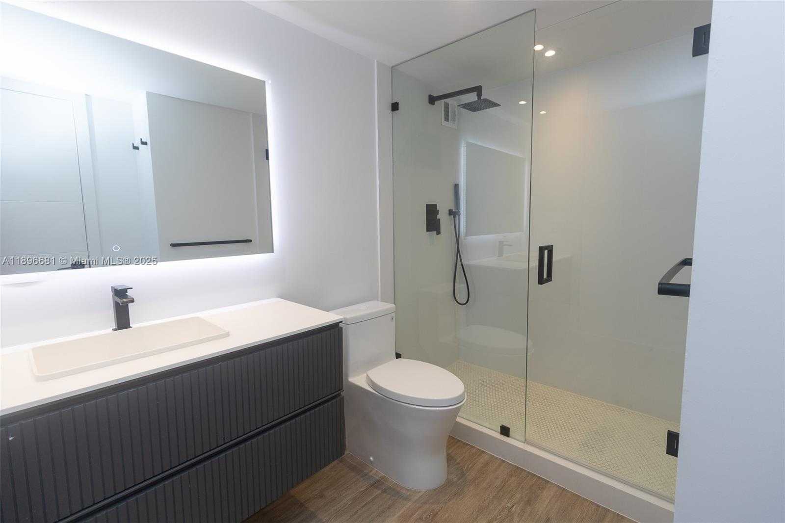 Small Image of 11 ISLAND AVE #1709, Miami Beach Number 17