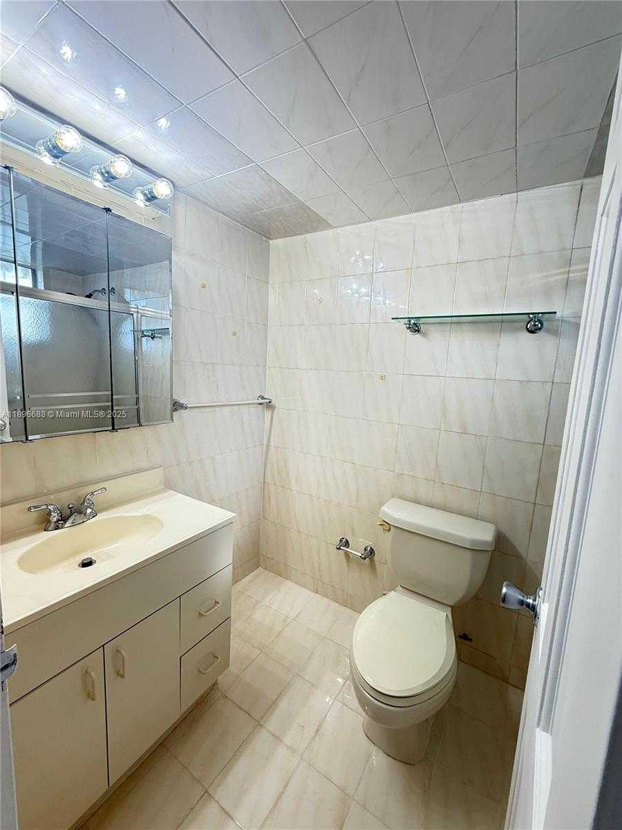 Small Image of 8000 HARDING AVE #5F, Miami Beach Number 8