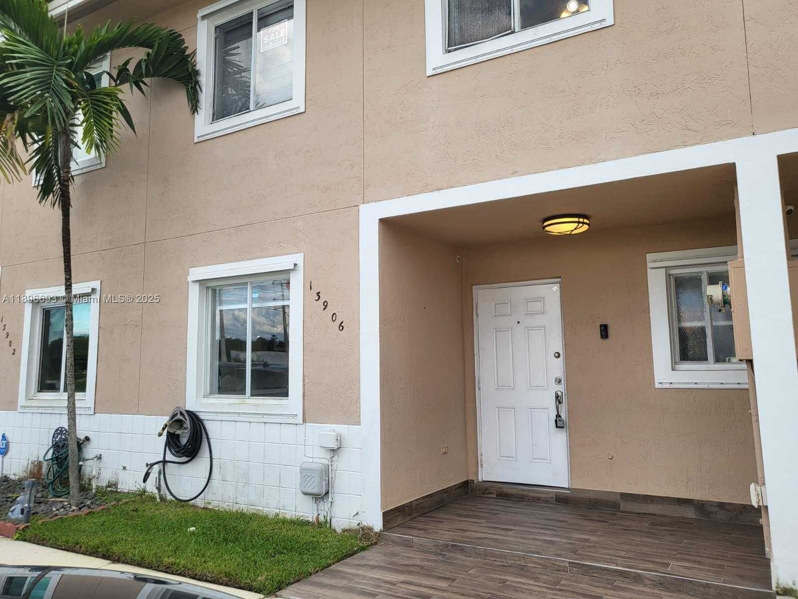 Small Image of 13906 SOUTH WEST 173RD TER #13906, Miami Number 27