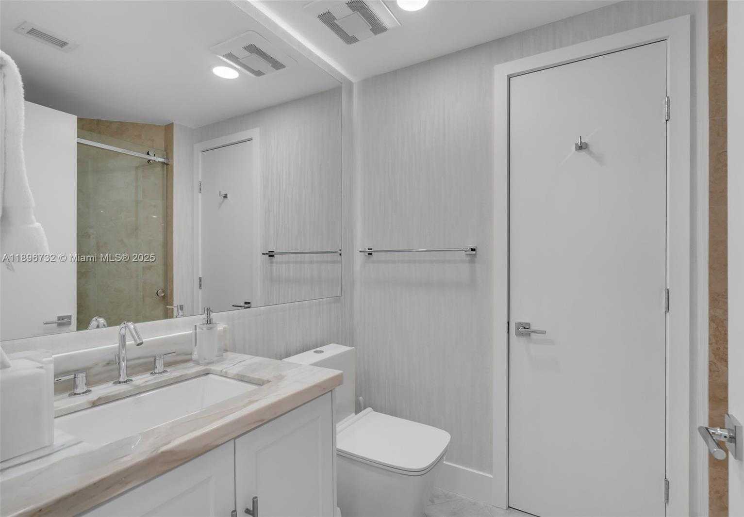 Small Image of 791 CRANDON BLVD #1404, Key Biscayne Number 27