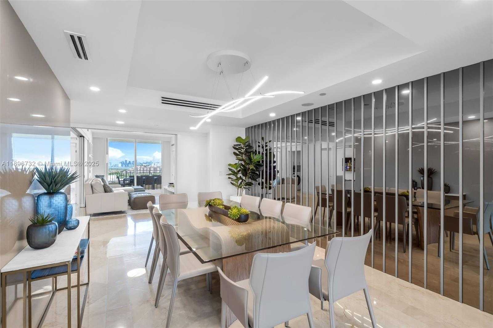 Small Image of 791 CRANDON BLVD #1404, Key Biscayne Number 9