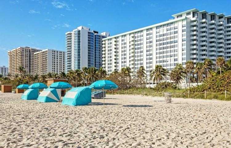 Small Image of 2899 COLLINS AVE #1638, Miami Beach Number 11