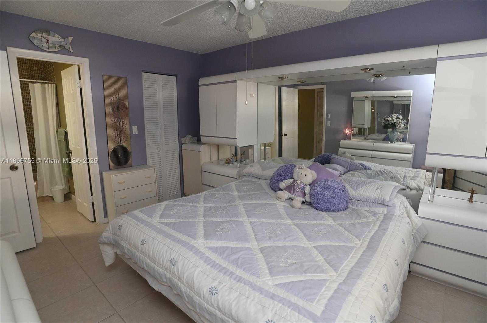 Small Image of 5300 WASHINGTON ST #G230, Hollywood Number 20