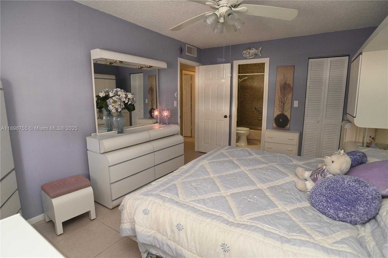 Small Image of 5300 WASHINGTON ST #G230, Hollywood Number 21