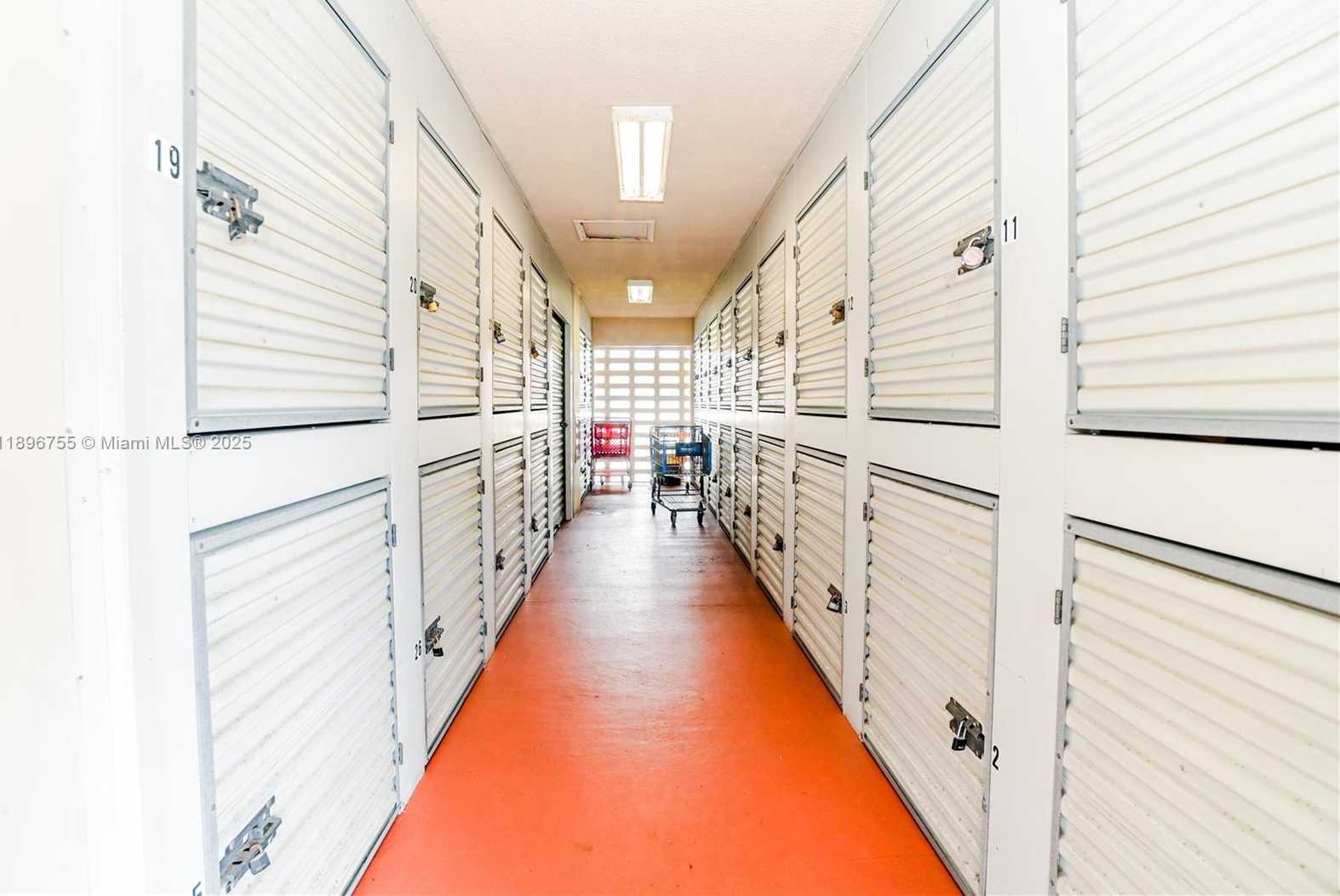 Small Image of 5300 WASHINGTON ST #G230, Hollywood Number 29
