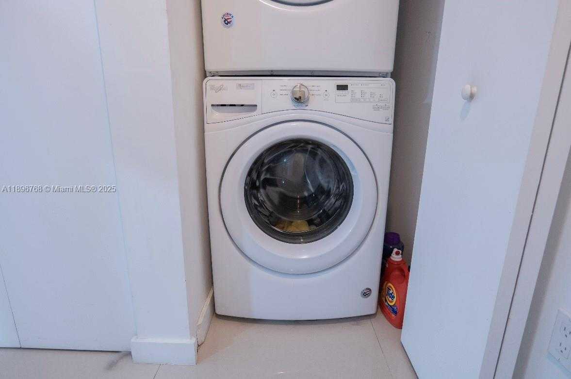 Small Image of 488 NORTH EAST 18TH ST #4509, Miami Number 15