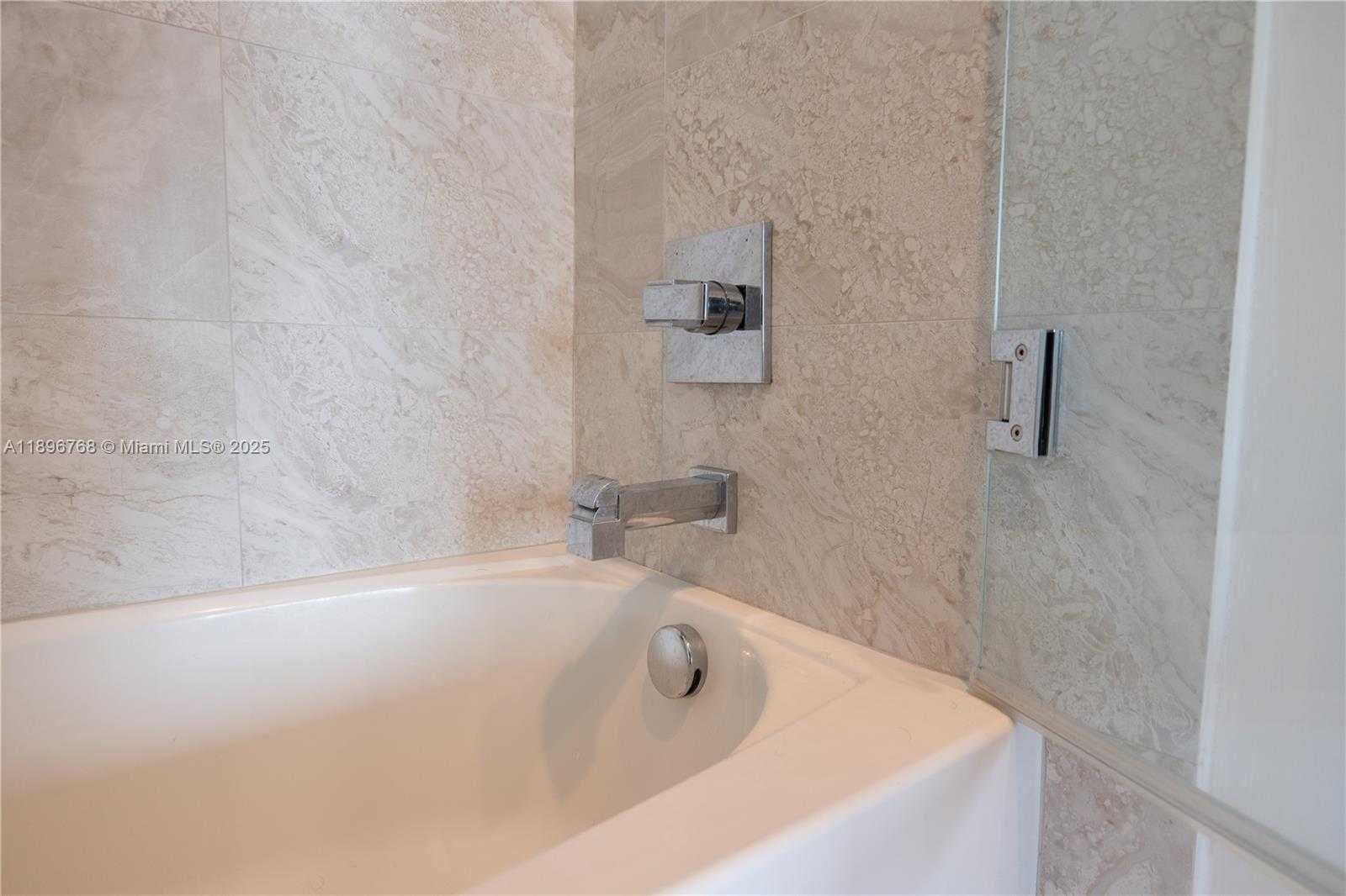 Small Image of 488 NORTH EAST 18TH ST #4509, Miami Number 24