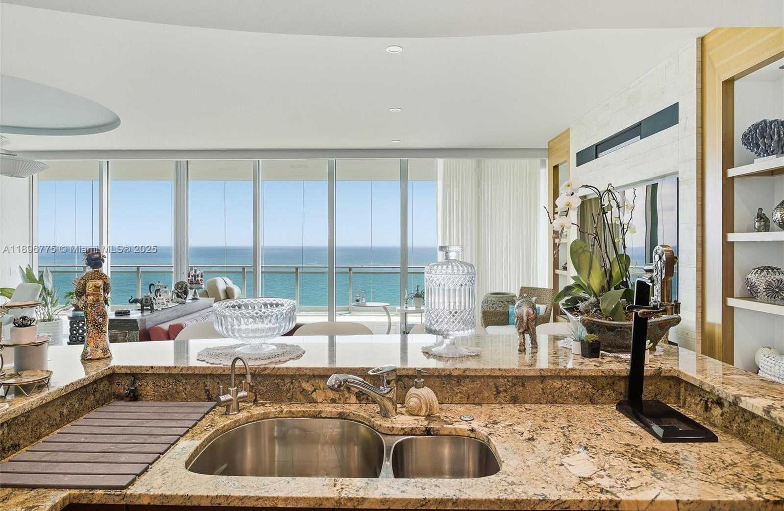 Small Image of 10295 COLLINS AVE #2207, Bal Harbour Number 12