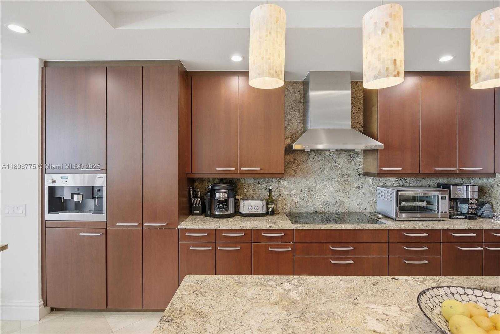 Small Image of 10295 COLLINS AVE #2207, Bal Harbour Number 32