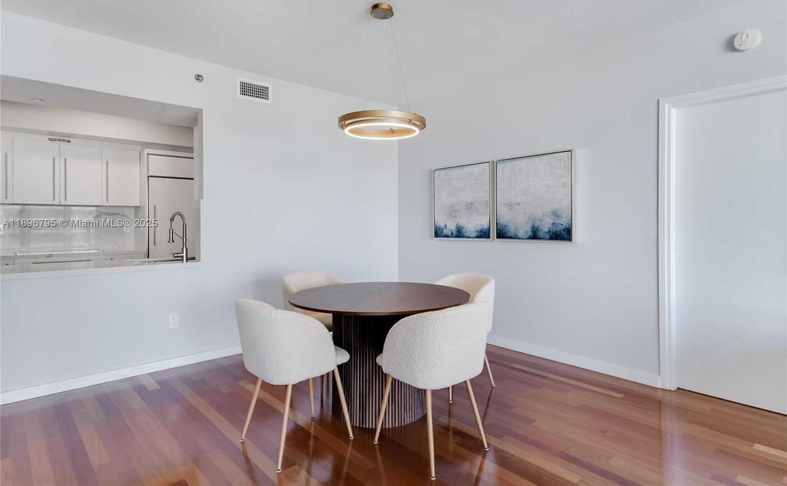 Small Image of 450 ALTON RD #906, Miami Beach Number 10